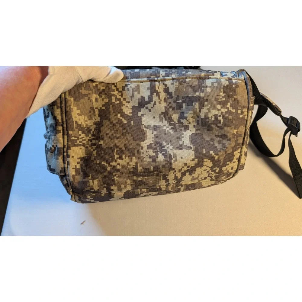 Diaper Bag Backpack for Dad and Mom with USB Charging Port Stroller Straps NEW
